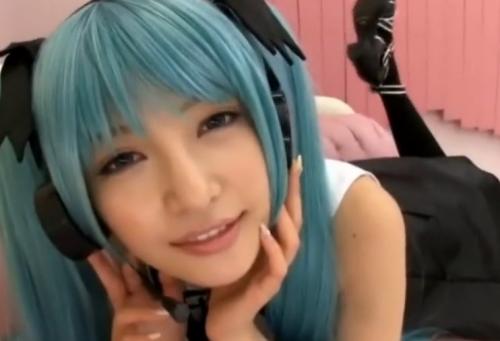 初音ミクコスプレ美少女がエッチ
