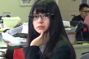 【SOD女子社員】真面目で穏やかな美人OLが社内で濃厚フェラ！？【幸田ユマ】