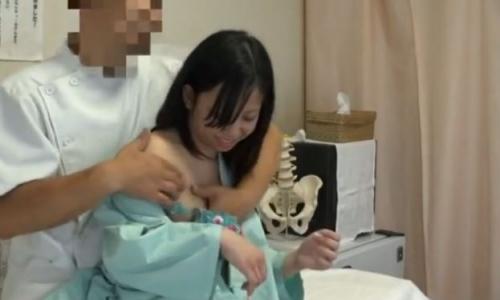 【セクハラマッサージ盗撮】巨乳お姉さんが悪徳整体師にいやらしくエッチなことされまくるｗ