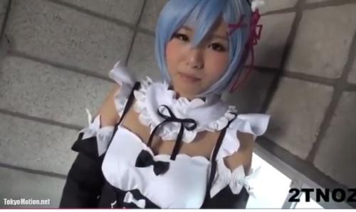 【巨乳コスプレイヤー セクハラ撮影会】リゼロのレムコスした美少女レイヤーがカメラマンにおっぱいいじられまくるｗ