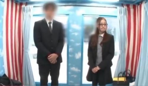 【マジックミラー号 野球拳】メガネの巨乳ＯＬが上司にエッチなことされまくるｗ