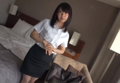 【巨乳女子大生×個人撮影】かわいすぎる就活中のリクルートスーツjdがホテルでおっぱい揉みまくられるｗ