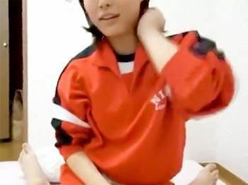 《JCの円光》ロリ美少女に中学校のジャージ着せて援助交際セックス中出しする変態野郎のハメ撮り動画が流出ｗｗ