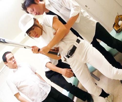 【犯されるスポーツ女子】巨乳の女子部員が鬼畜先輩からのセクハラ指導を隠し撮りされちゃうｗｗｗ