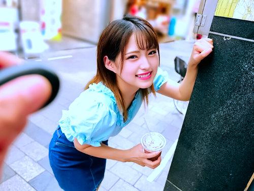【素人少女】だめぇ～～！漏れちゃうじゃん････♪リモバイ散歩！お外でマンコ刺激されてお塩サーバー！貧乳ロリっ子羞恥崩壊