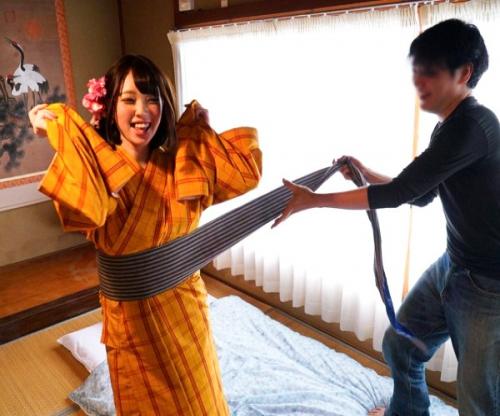 【巨乳素人娘をガチナンパ】温泉で働く看板娘を脱がしたら色白おっぱいにピンク乳首！めちゃ興奮して中出ししちゃったｗ