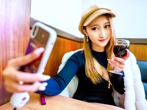 【逸材乙女】意識MAXゴリゴリギャルはモーレツ最高ｗ脱がせば細セクシーボディ！ビッチギャルの超絶エロテクにアヘアヘ悶絶