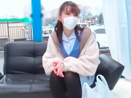 【素人軟派】草食男子の相談に乗るつもりがｗｗｗMM号で史上最高！ニセ童貞に鬼ピストンでイカされまくるエロ巨乳な白衣天使♪