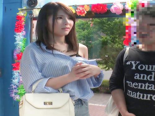【素人絶頂】マシンバイブ調教に絶頂崩壊アクメ「死ぬ死ぬぬぅー－－ッ！」ミラー外に彼氏待たせて生チンチン欲しがる素人娘♡