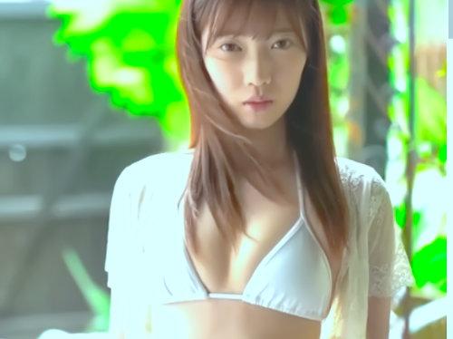 【18才美少女】透明感しかない超美肌！超逸材のＡＶ降誕？！エッチに興味津々な純情乙女はかなり敏感！初々しい青春ロリマンコ