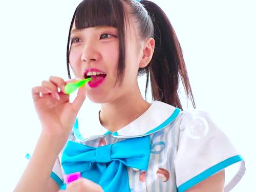 【淫女動画】絶対アイドルはマジ大変なｗｗｗ「上も下もどっちもＯＫ♪」サービス精神旺盛すぎる清楚巨乳ちゃんの蛇口マンコ最強