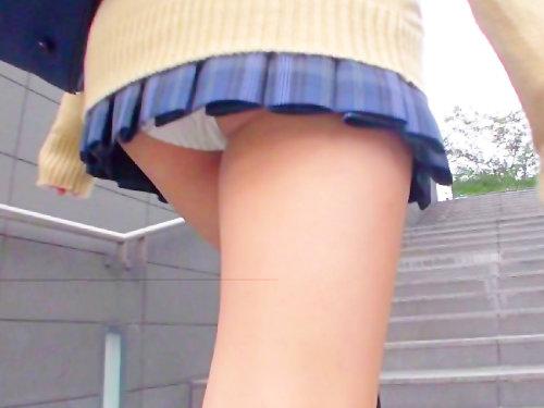 【援交生姦】追加くれるなら中でもいいけど？￥でつながるニーハイ絶対領域！無毛メス穴に生汁放題とか最高過ぎるわｗｗｗｗｗ