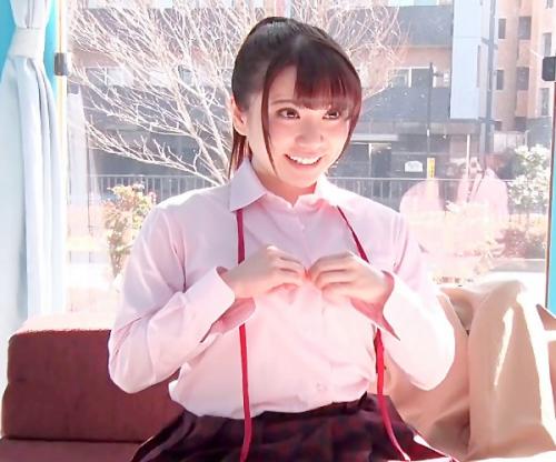 【素人】マジックミラー号にやってきた可愛い女子高生に豊胸マッサージしかければ疼く早熟マンコは止まらない！！