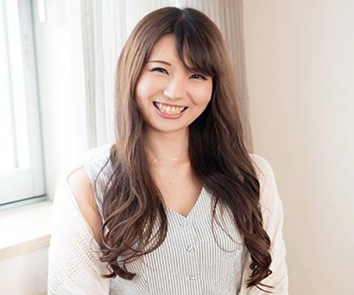 【中出し】ご無沙汰なんです♡激カワ主婦！脱がせばやっべぇおっぱい！SEXレスなカラダは感度抜群！激ピストンに悶絶絶叫！