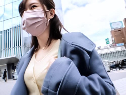 【素人軟派】久しぶりの生チンポに赤面うっとり！股間ジュクジュク！性欲ガンダマリの素人女子！簡単に服を抜いて御開帳♡