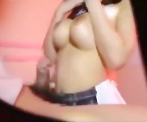 【ピンサロ映像】お兄さん､､､裏オプあるよ？ハリカタチ最高神乳！やべぇ！ピンサロで働く美少女ＪＫの特別サービスがヤバい件