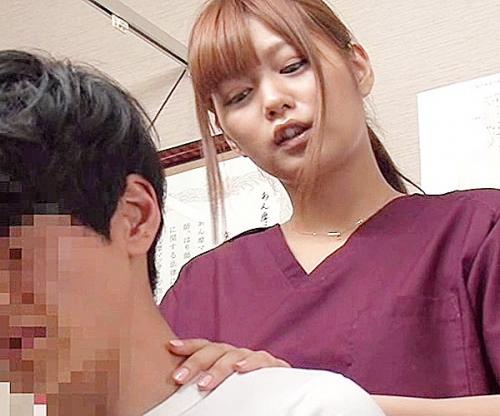 【中出し】マッサージ中に可愛いおっぱいの感触で興奮すれば裏オプ交渉して強引にハメたったｗｗｗ