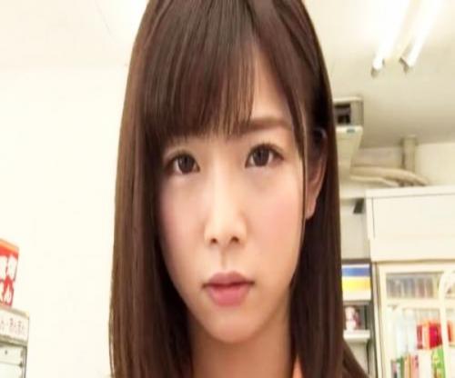 【コンビニバイトの巨乳痴女】おまんこしてる恥ずかしい姿でいっぱいシコりなさいよっ！！【紗倉まな】