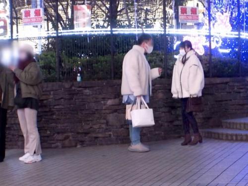 【潮吹き】新宿でデカパイ介護士をナンパしホテルに連れ込みガツハメ堪能しちゃうよｗ