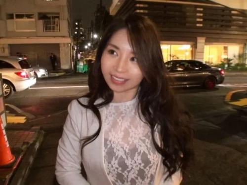 【三十路妻】透き通るような白さの肌を持つアラフォー妻をガツハメから種付けしちゃうよｗ