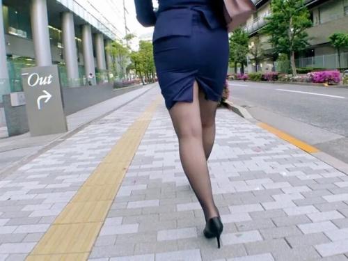 綺麗なOLお姉さんのパンスト引き裂きガツハメ堪能しちゃうよｗ