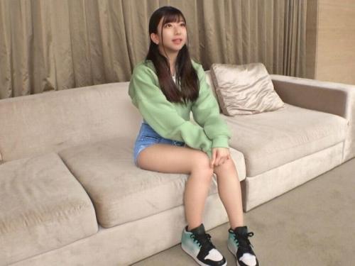 19歳の美少女専門学生がデカチンをおもてなしすればどんどんエッチな表情になっちゃうよｗ