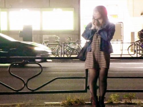 庭教師アルバイトをしてるムチムチボディ大学生のオマ〇コを玩具＆指マンで潮が噴き出しちゃったよｗ