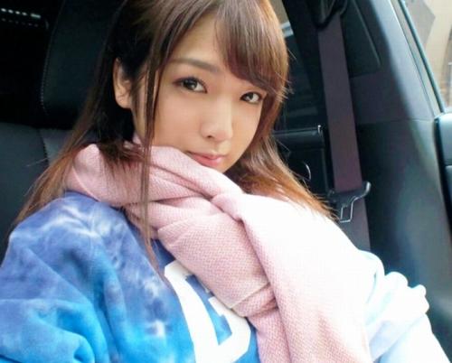 小柄な19歳の専門学生を弄り倒せばオマ〇コからは豪雨潮が降り注ぐｗ