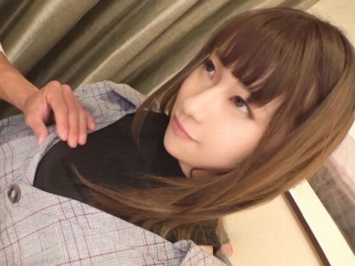 介護士をしてる20才のスレンダーお姉さんのキツキツそうなオマ〇コにデカチン挿入ｗ