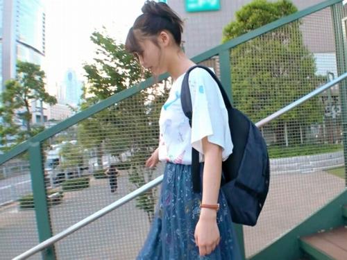 アイドル級に可愛い19才の娘をガツハメ堪能しちゃうよｗ