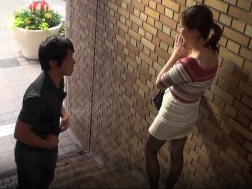 タイトスカートに黒パンストが萌える神乳Gカップ爆乳美女をガツハメ堪能しちゅよｗ