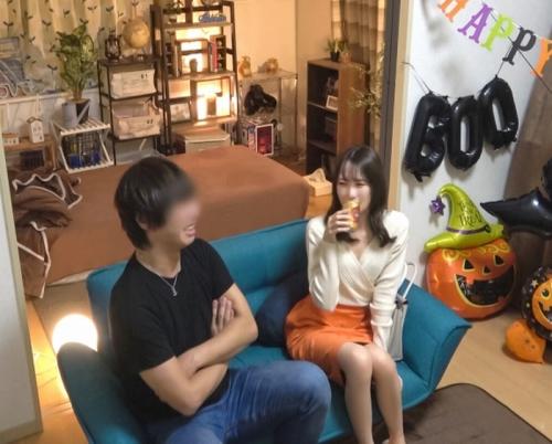 隠しカメラを設置した部屋に、牛丼屋でバイトしてる20歳の可愛い子ちゃんを連れ込み隠し撮りしちゃったよｗ