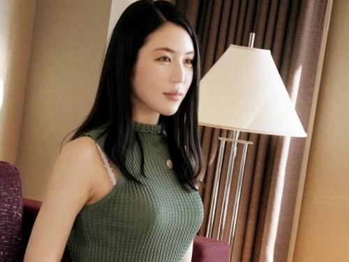 【失禁】最高のスタイルをしたアラサーエステティシャンが久々の快感に潮を撒き散らすｗ