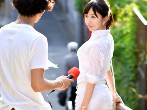 【人妻軟派】夫の単調過ぎるSEXにうんざり⇒他人棒で種付けされ、膣を指で搔き回され潮を撒き散らす若妻ｗ