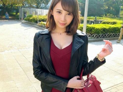 個人でエステ店を経営する25歳のスレンダーボディをたっぷり味わい尽くしちゃうよｗ