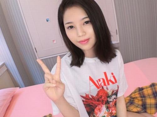 ペチャパイ好きには堪らん、目鼻立ちのハッキリした敏感美少女が体ピクピクしながら感じまくり絶頂ｗ
