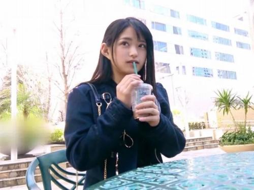 アイドル級に可愛い19才ピュア美少女をバックからガツハメ堪能しちゃうよｗ