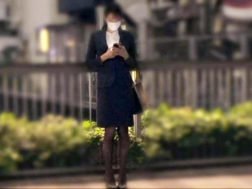 【三十路】カーディーラーで働く長身なアラサー美女をガツハメ堪能しちゃうよｗ