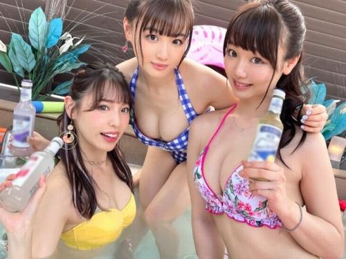 【エロ動画】昼間からビギニギャル達と至福の一時を過ごす⇒あっちも、こっちもアンアン大合唱ｗ
