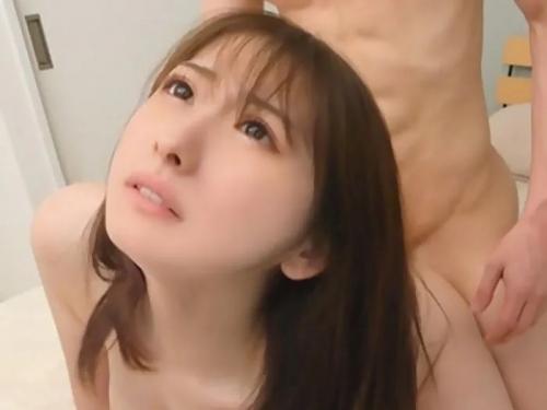 【NTR】色白モチ肌な24歳のキレカワ奥様をガツハメ堪能しちゃうよｗ