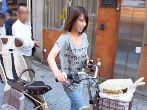 【三十路妻】細いBODYをした専業主婦のアラフォーま〇こをガツハメ堪能しちゃうよｗ