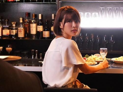 【大人のドラマ】スタイルも顔も可愛い美人妻に手を出さずにはいられないｗ