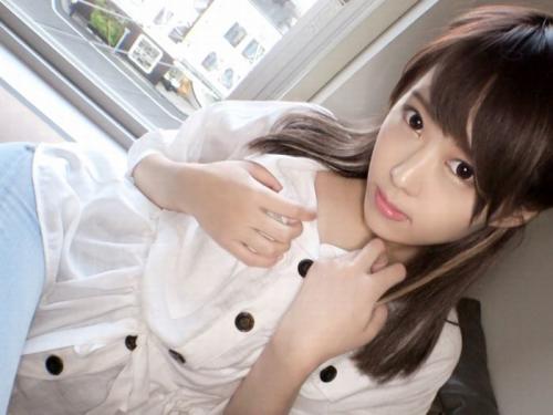 【エロ動画】スマートな体に大きなお尻をした美白美人のお姉さんをずらしハメで突きまくりｗ