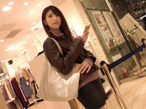 【エロ動画】21才の地方でタレントやってる美女をガツハメ堪能しちゃうよｗ