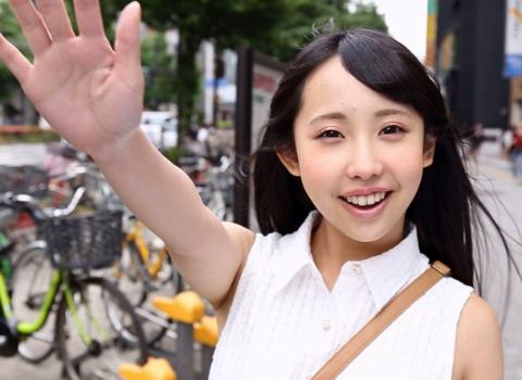 （宇佐美まい）スタイル抜群の清純派美少女が手料理作ったり恋をしまくりハメまくるw