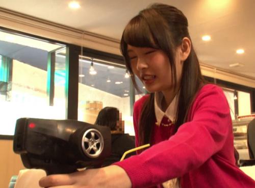 【跡美しゅり】打ち合わせ中でも自ら腰を振りまくりおねだりする露出願望娘だった…。