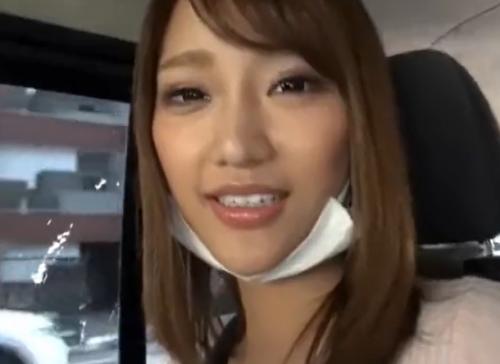 <若菜奈央>ヤリマンビッチギャルが素人男性の自宅で淫らにチンポいじくり回すw