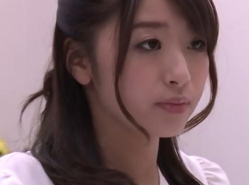 <初美沙希>同僚の女に妬まれ飲み物に寄生する淫乱の血を混入された人妻は発情しまくり欲情が治まらないようになる…