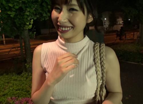 <人妻>暇を弄ぶ人妻は割れ目の疼きが止まらない！見た目は清楚な美人妻が他人の肉棒をハメまくり中出し…