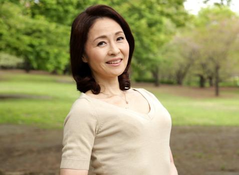 ≪四十路 麻生千春≫スケベな乳首の美熟女が二十一年ぶりに他人の肉棒を受け入れ絶頂しまくる…。